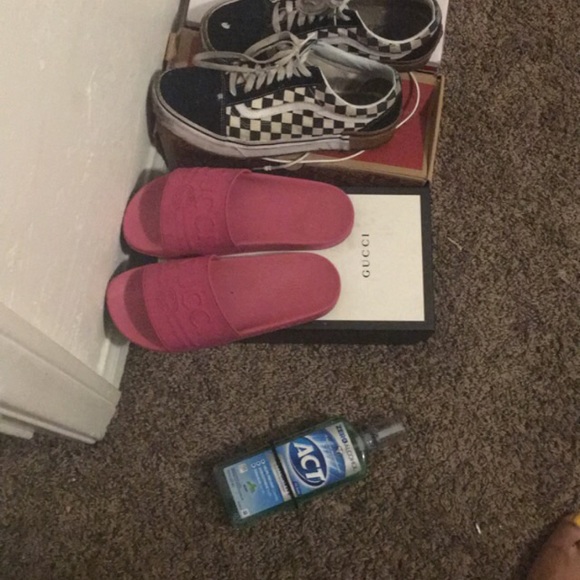 Gucci slides - Picture 3 of 4